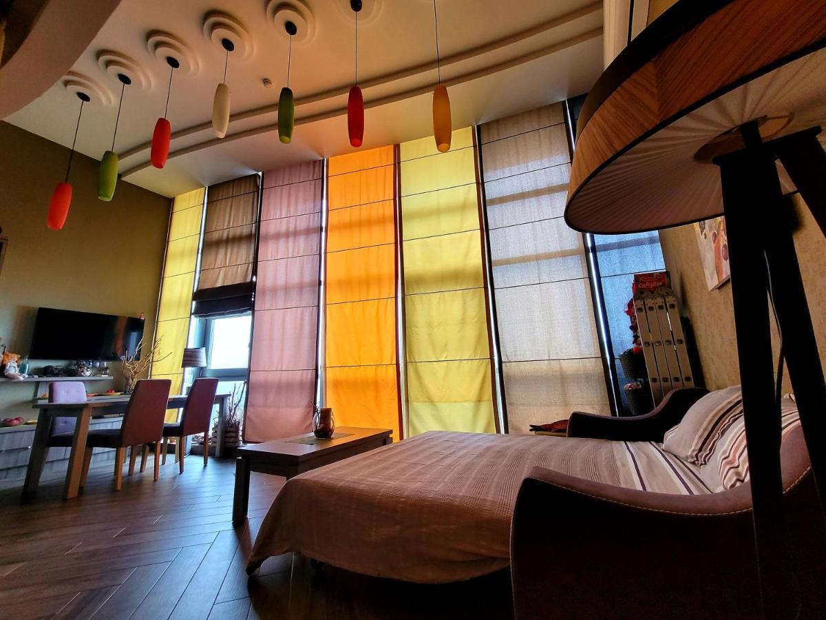 Апартаменты 2 Levels Penthouse With A Sunset Sea View! Balcony And Window 8x4m! *