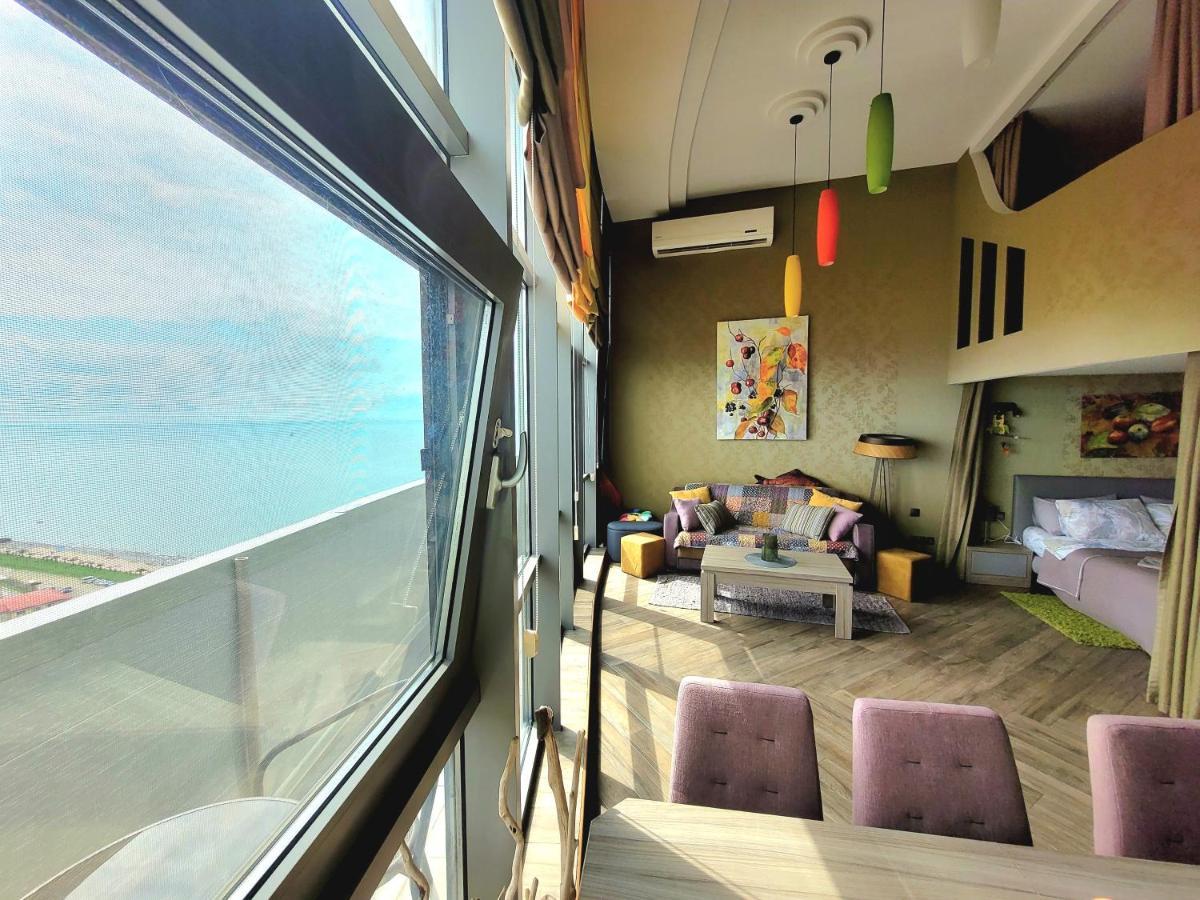 Апартаменты 2 Levels Penthouse With A Sunset Sea View! Balcony And Window 8x4m!